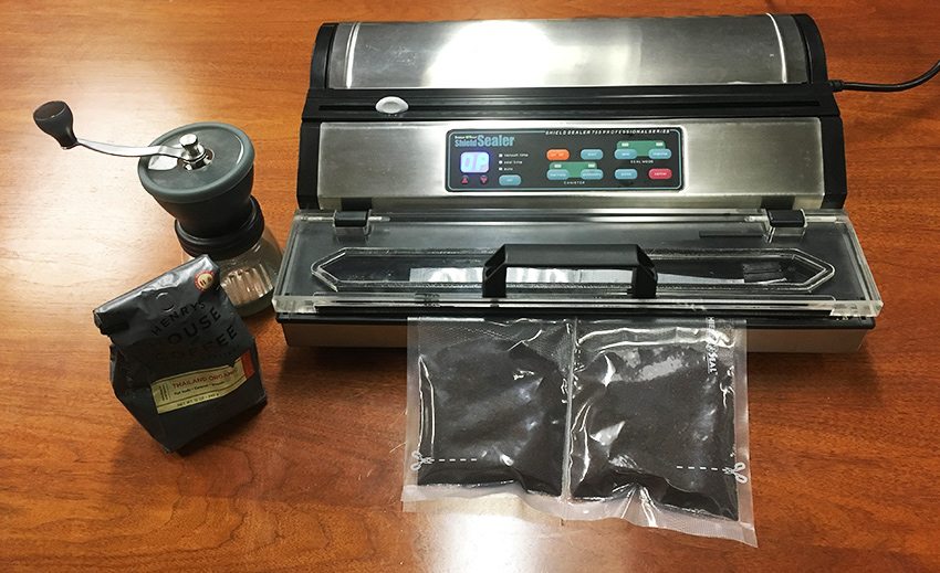 vacuum sealing coffee